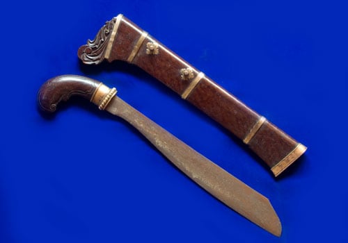 Parang vs. Golok: What's the Difference?